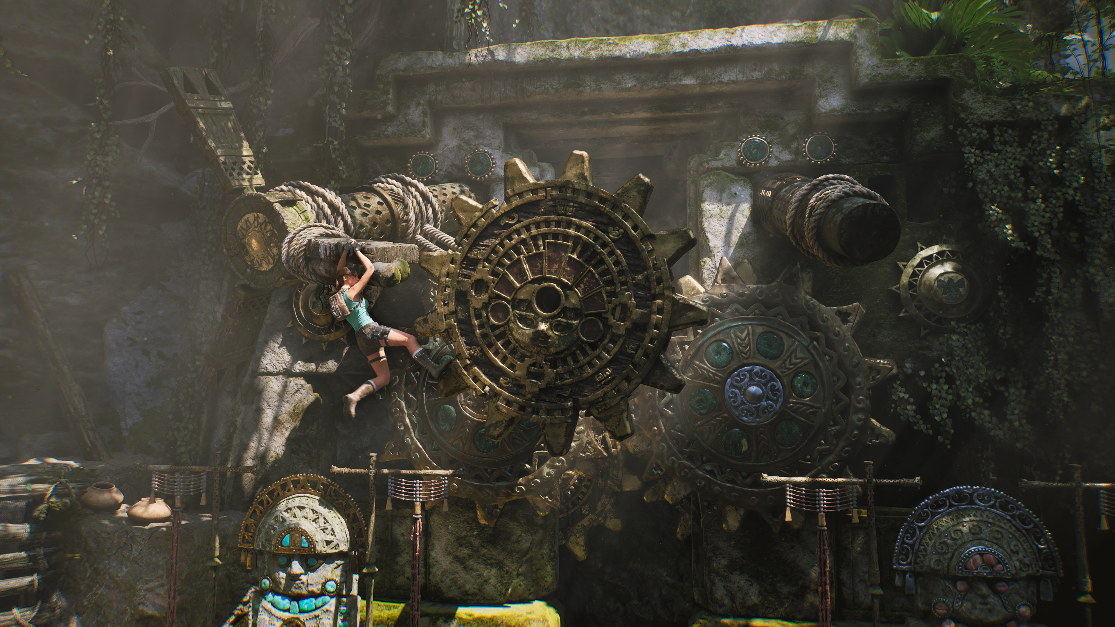 Climbing across giant cogs in Tomb Raider: Legacy of Atlantis