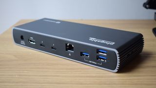 Plugable Thunderbolt 4 and USB4 HDMI Docking Station review photos