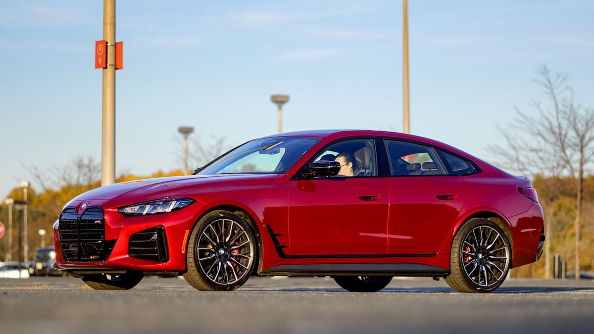 2025 BMW i4 M50 Gran Coupe test drive.