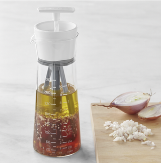 Chef'n Emulstir Salad Dressing Mixer