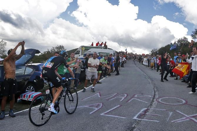 Chris Froome (Team Sky) in action