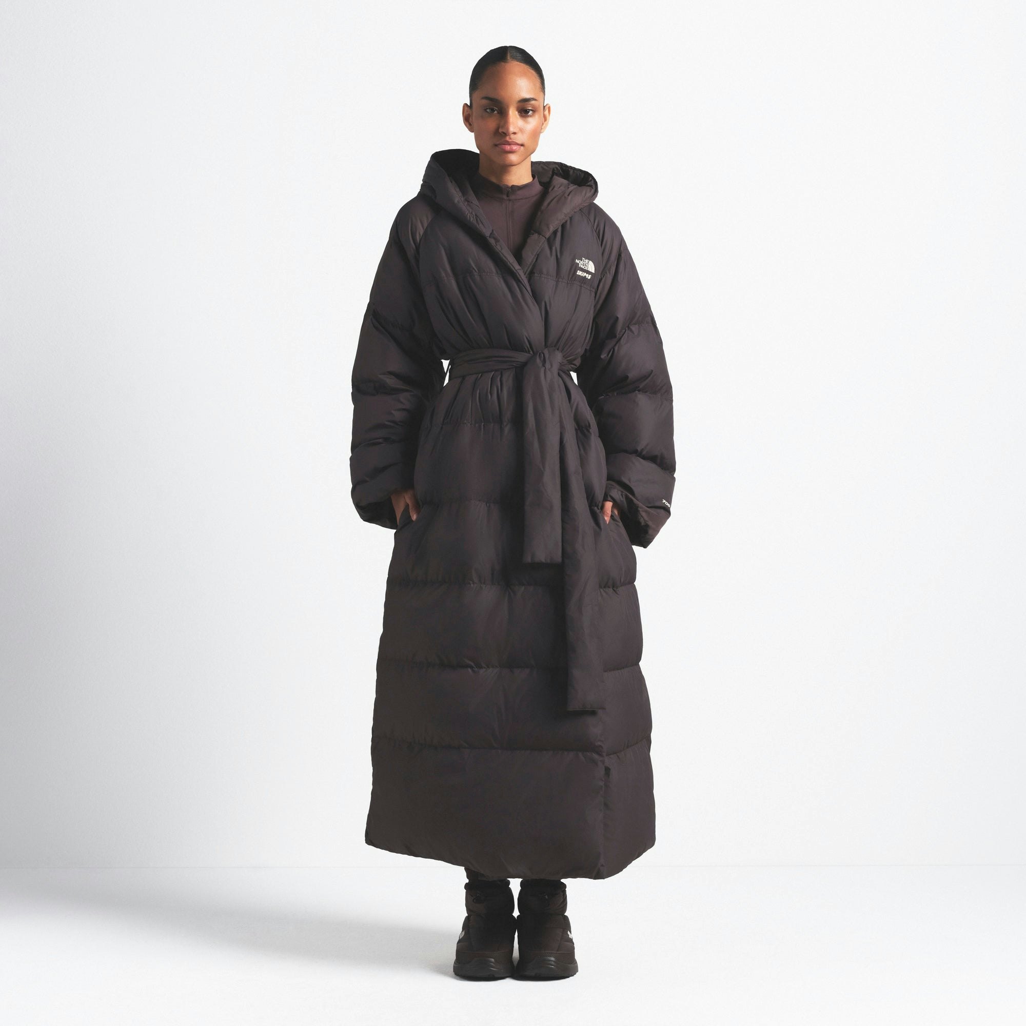 The North Face X Skims Nuptse Wrap Parka | Phoenix | Xxs