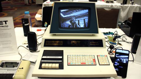 Photos show how 15 PCs shaped the way we think about laptops today ...