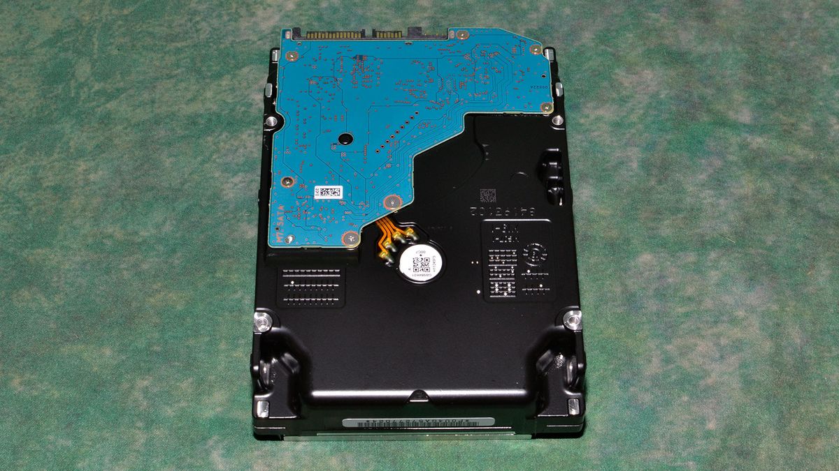 Toshiba X300 14TB HDD