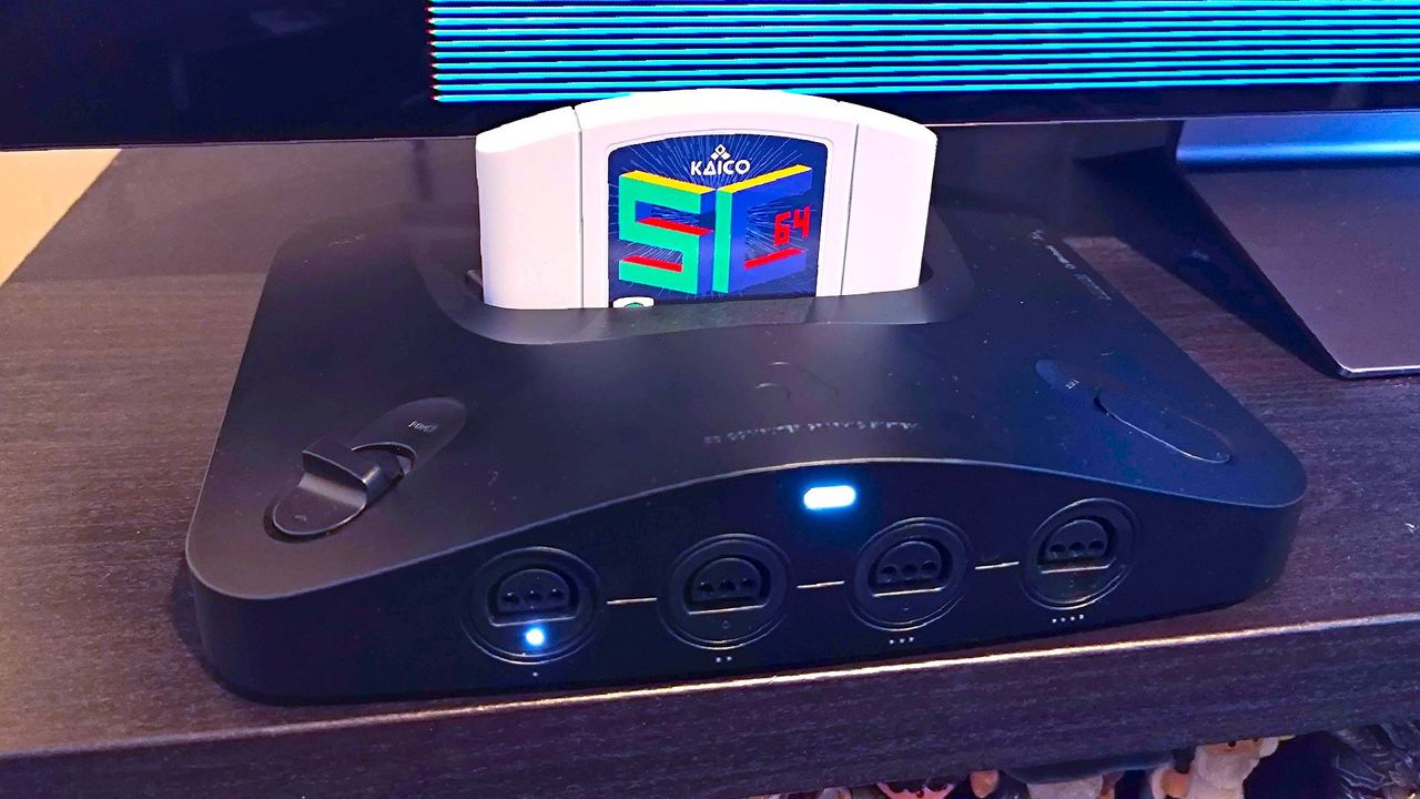 Got an Analogue 3D on the way? Grab this compatible N64 flash cart while it's cheap for Black Friday