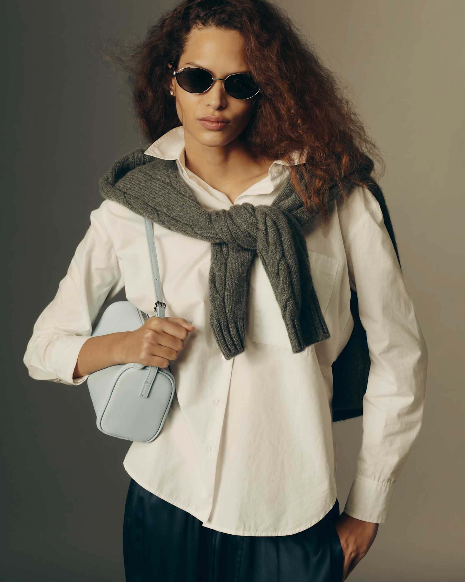Quince, 100% Organic Cotton Poplin Long Sleeve Boyfriend Shirt in Classic White