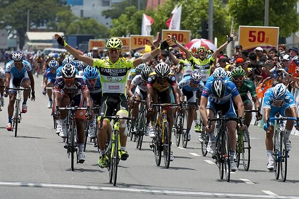 Andrea Guardini (Farnese Vini) takes out stage two of the tour into Melaka.