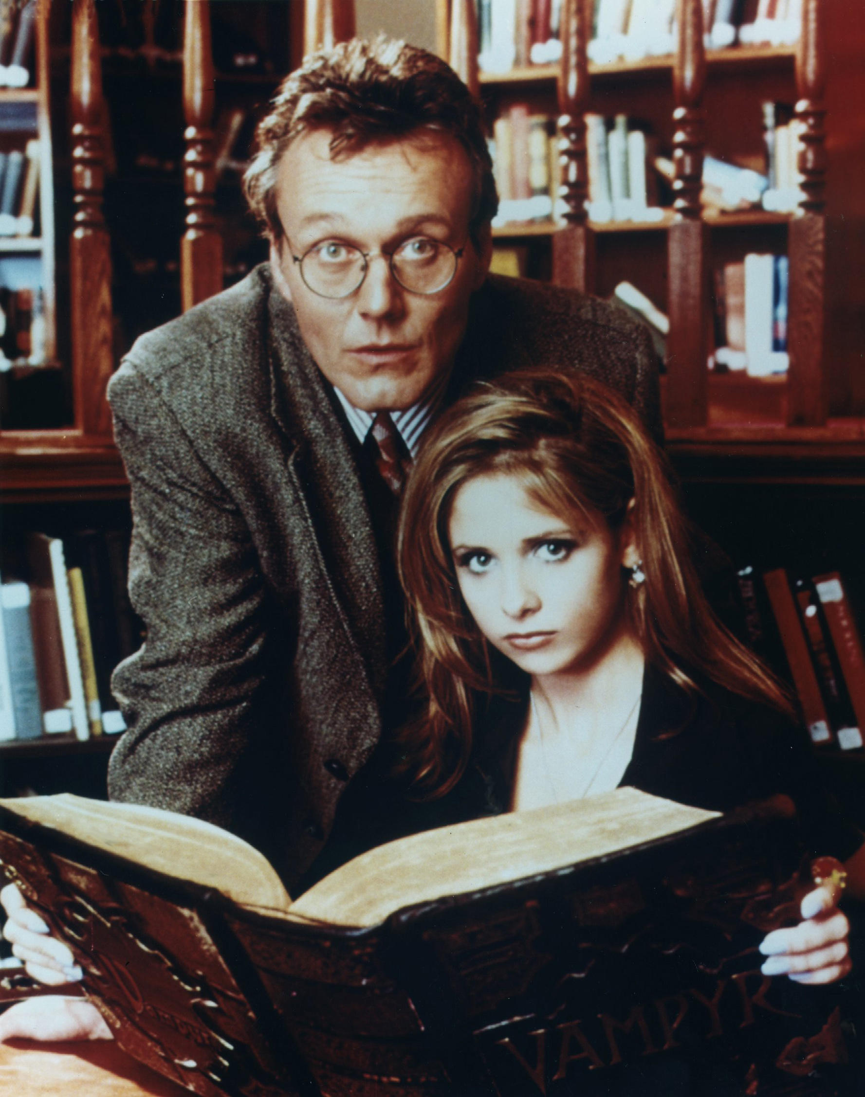 Anthony Head and Sarah Michelle Gellar in &#039;Buffy the Vampire Slayer&#039; in 1996.