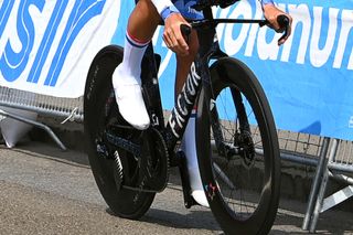 Alessandro De Marchi rides the new CeramicSpeed OSPW Aero pulley system at the 2022 Giro