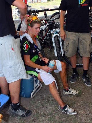 Willow Koerber (Subaru-Gary Fisher) tries to cool down after finishing her race.