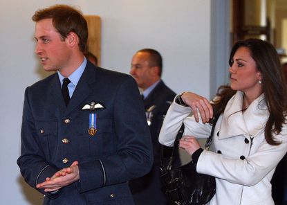 Kate Middleton arrives at Cheltenham Race Course in a tweed jacket