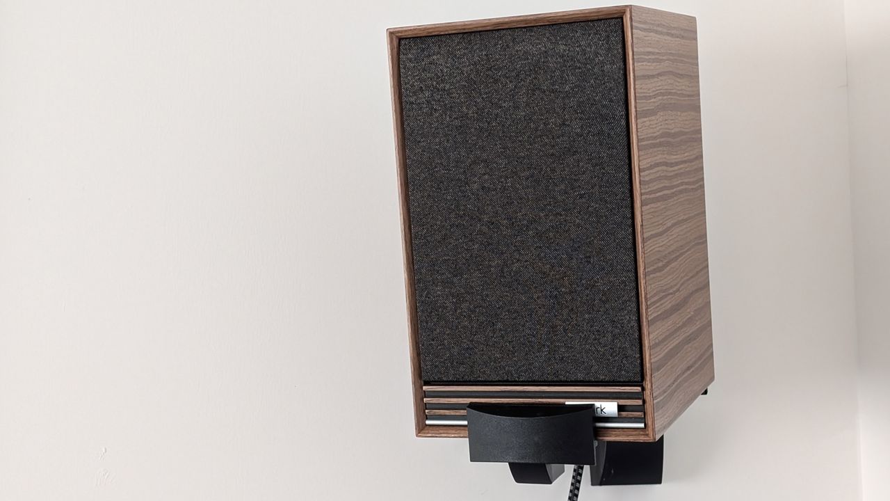 Ruark R610 and Sabre-R speakers