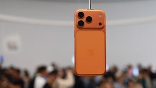 Apple iPhone 17 Pro HANDS ON