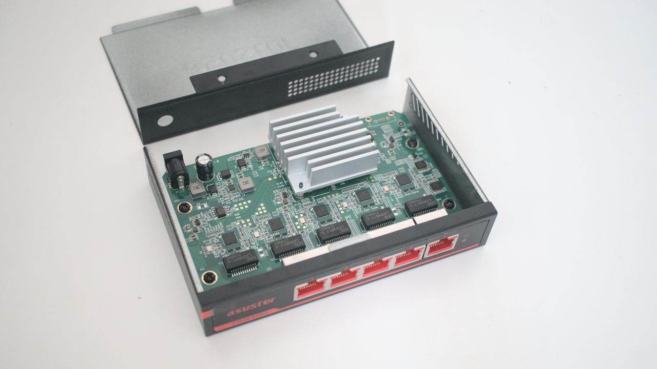ASUSTOR ASW205T