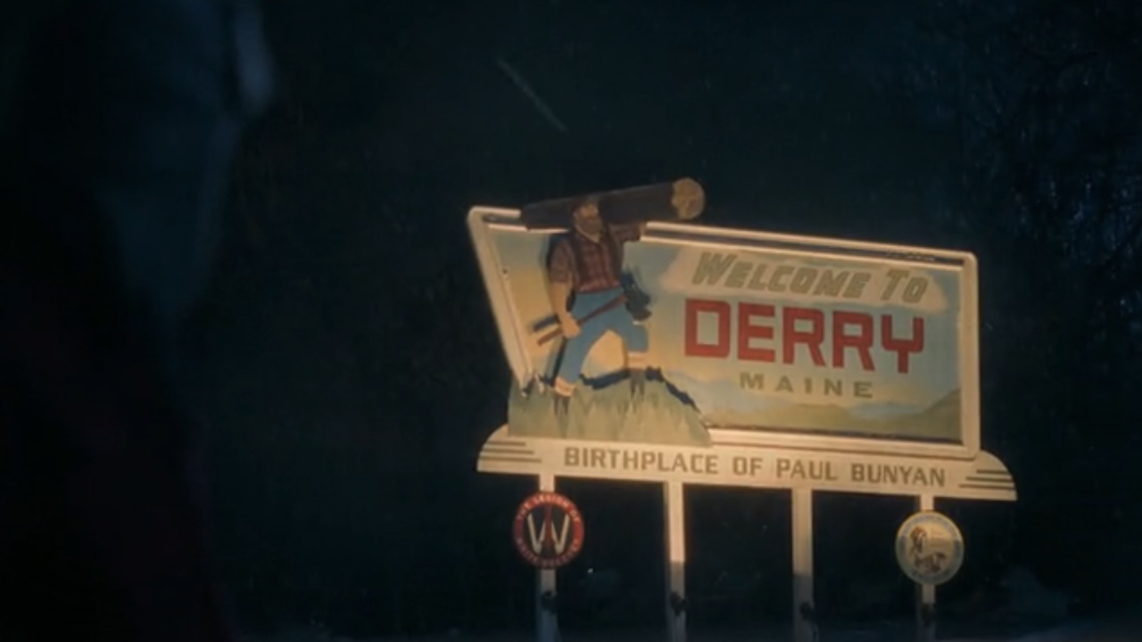 Welcome to Derry sign in IT: Welcome to Derry