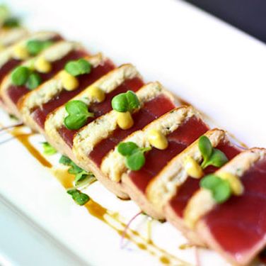 sunda crab cake crusted ahi