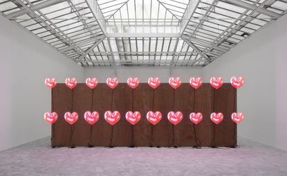 Installation view of Jordan Wolfson's Artists Friends Racists, 2019-2020, at David Zwirner Paris. 