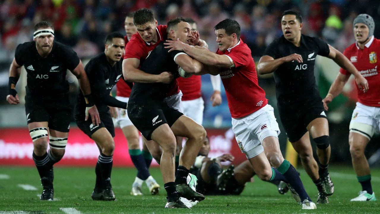 Owen Farrell and Johnny Sexton in action for the British &amp;amp; Irish Lions against New Zealand in 2017