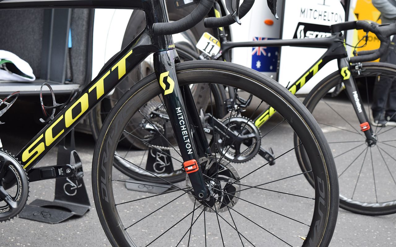 Both of the new framesets seen at the Dauphine were equipped with disc brakes