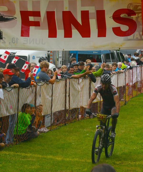 Kris Sneddon (Kona) wins the men's Test of Metal