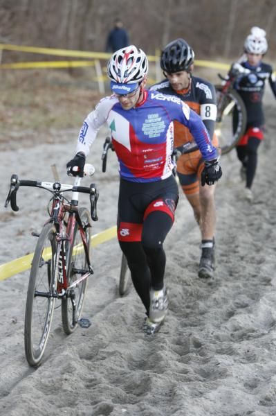 Justin Lindine (BikeReg.com/Joe&rsquo;s Garage/Scott) on the chase.
