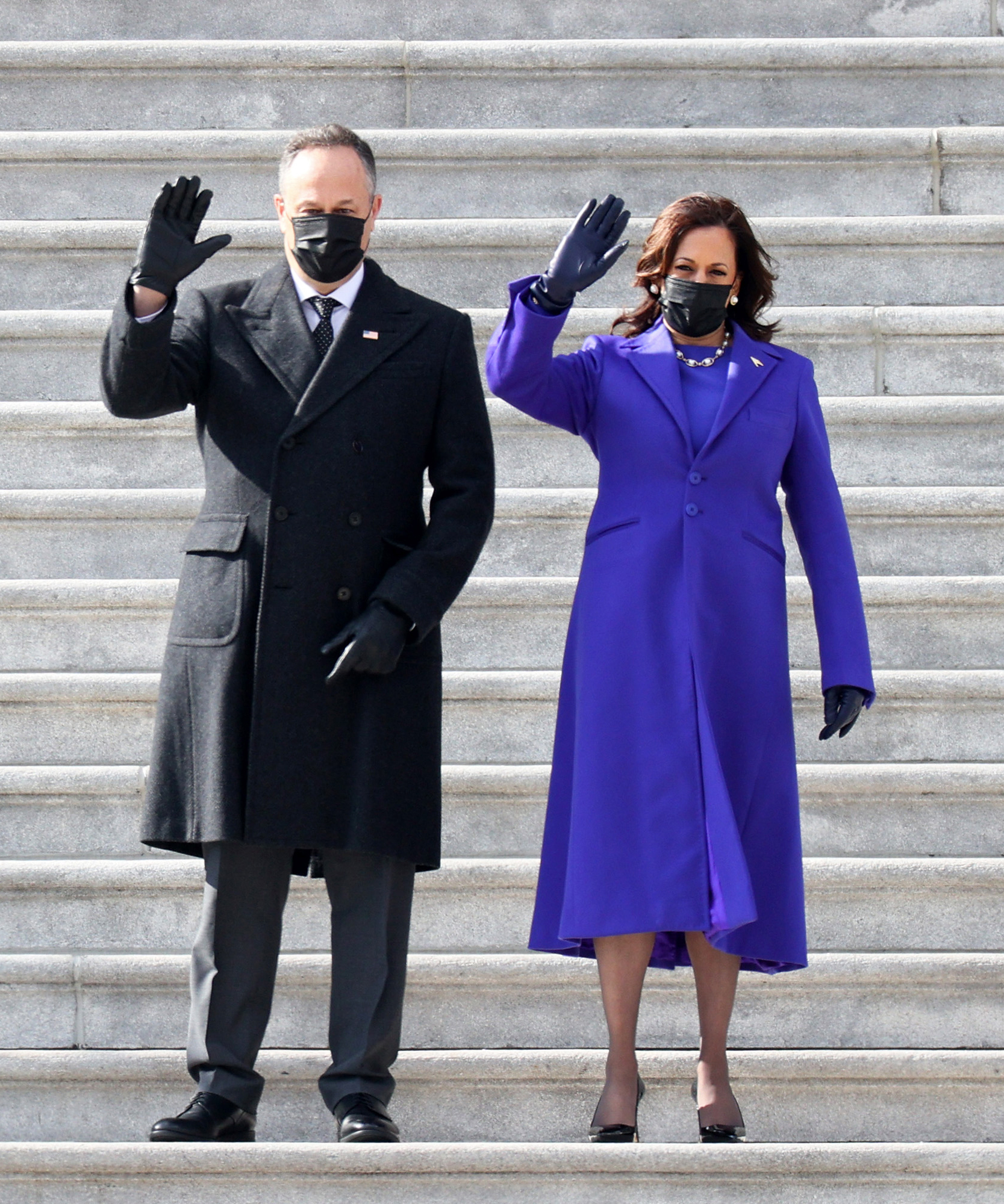 Seven Secrets Behind Kamala Harris House Homes Gardens biden-admin-accused-of-paying-students-with-tax-dollars-to-register