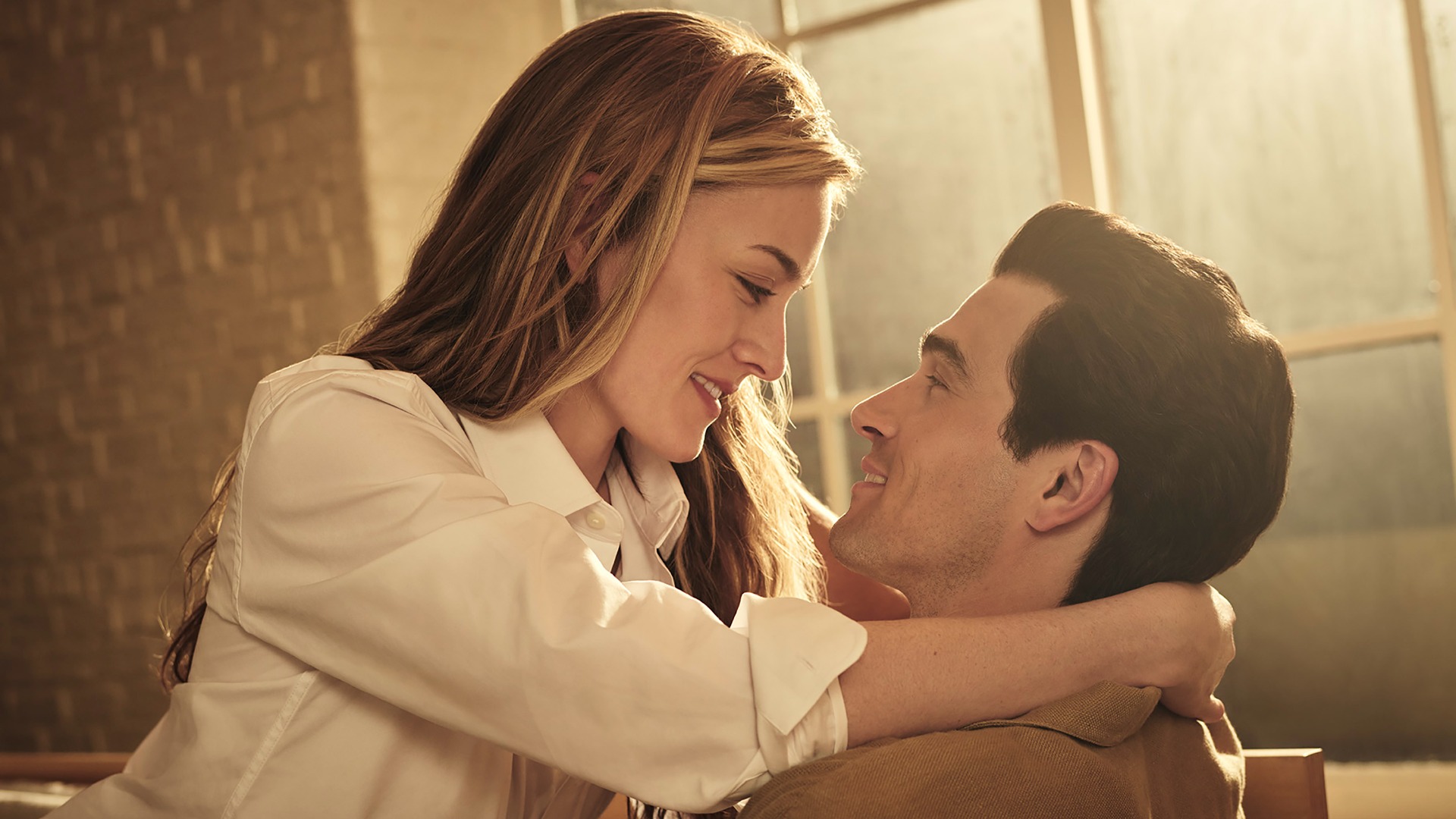 Sarah Pidgeon as Carolyn Bessette Kennedy, Paul Kelly as John F. Kennedy Jr