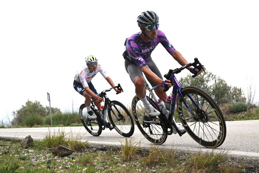 CUEVA DE NERJA, SPAIN - FEBRUARY 19: Alan Hatherly of South Africa and Team Jayco AlUla competes during the 71st Vuelta a Andalucia Ruta Ciclista Del Sol 2025, Stage 1 a 162.6km stage from Torrox to Cueva de Nerja 126m on February 19, 2025 in Cueva de Nerja, Spain. (Photo by Szymon Gruchalski/Getty Images)