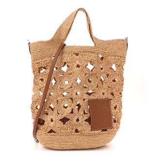 Loewe, naturbraune Bast-Stricktasche mit Schlitz