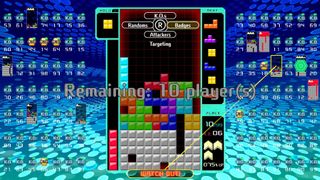 En skärmdump från Tetris 99 som visar en pågående match.