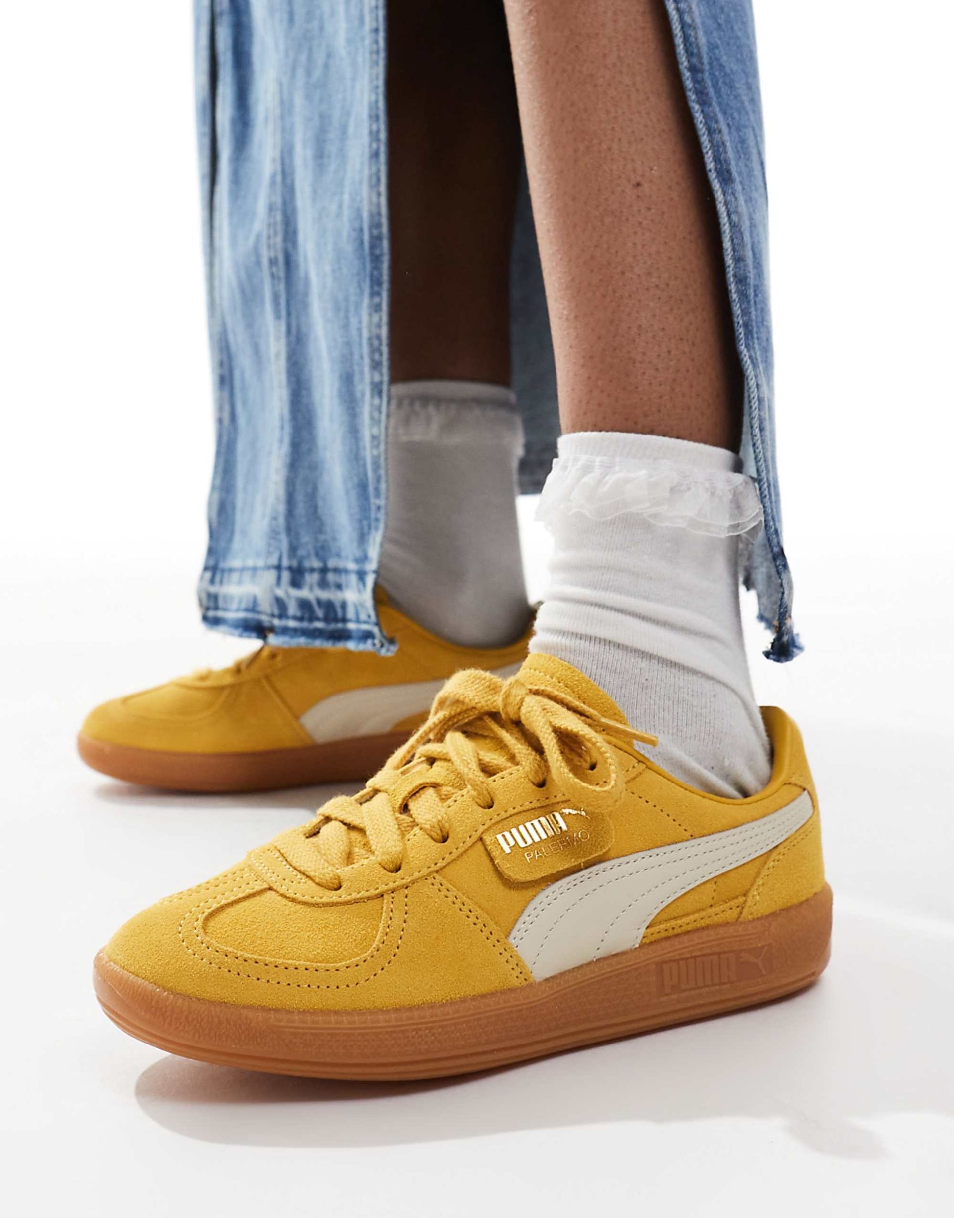 Puma Palermo Trainers in Yellow