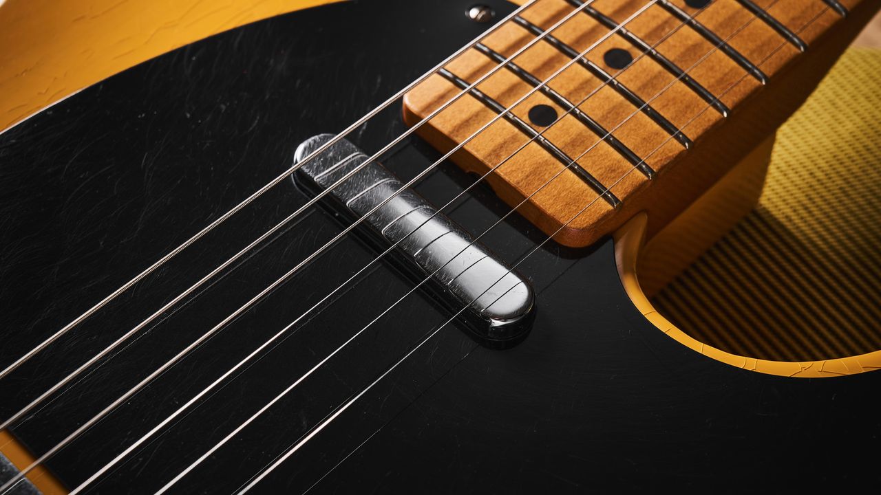 Fender 75th Anniversary Telecaster Road Worn '51