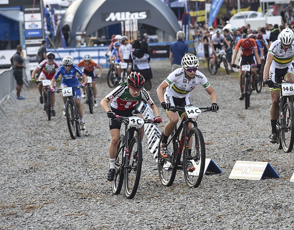 Switzerland and Australia neck and neck on lap 3