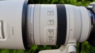 Canon RF 100-500mm f/4.5-7.1L IS USM telephoto zoom lens