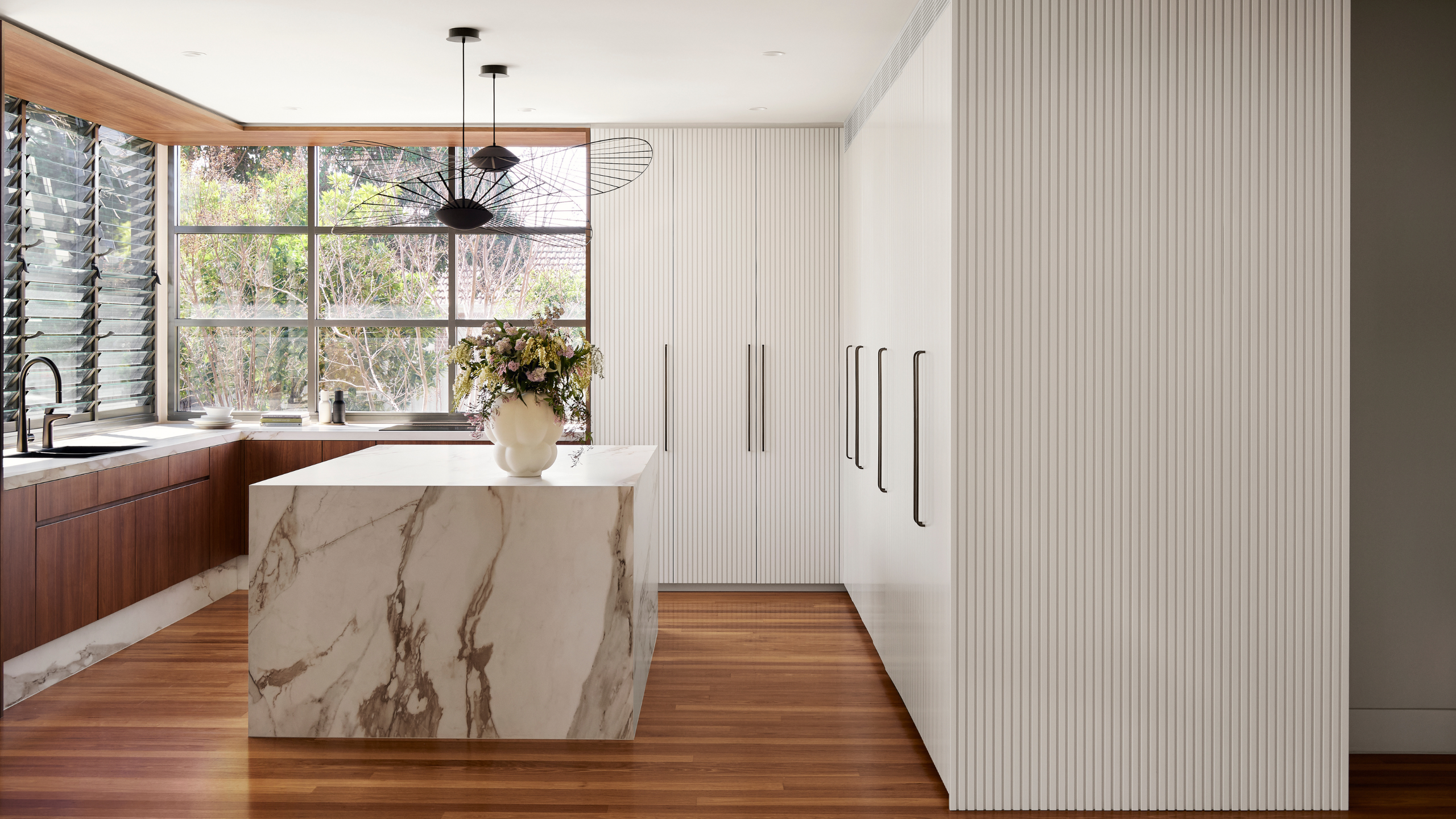 How to Move Furniture Without Damaging Your Walls or Floors | Livingetc