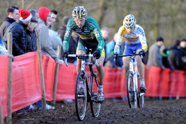 Fidea Cyclo-cross Leuven became a two-man battle between Sven Nys and Rob Peeters.