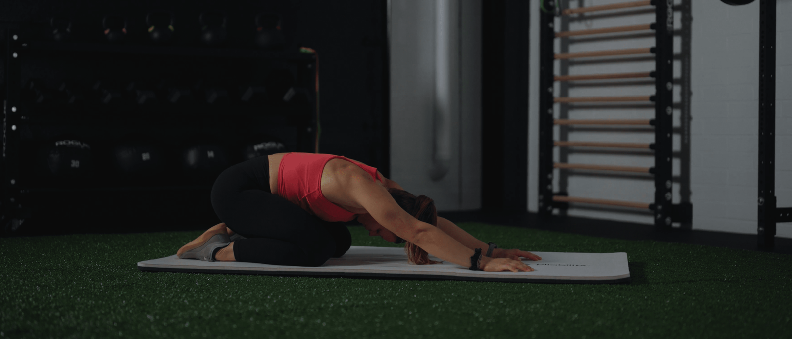 I tried a four-move stretching routine, and it helped soothe my aching ...