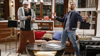 Damon Wayans as Poppa and Damon Wayans Jr. as Junior in Poppa&#039;s House