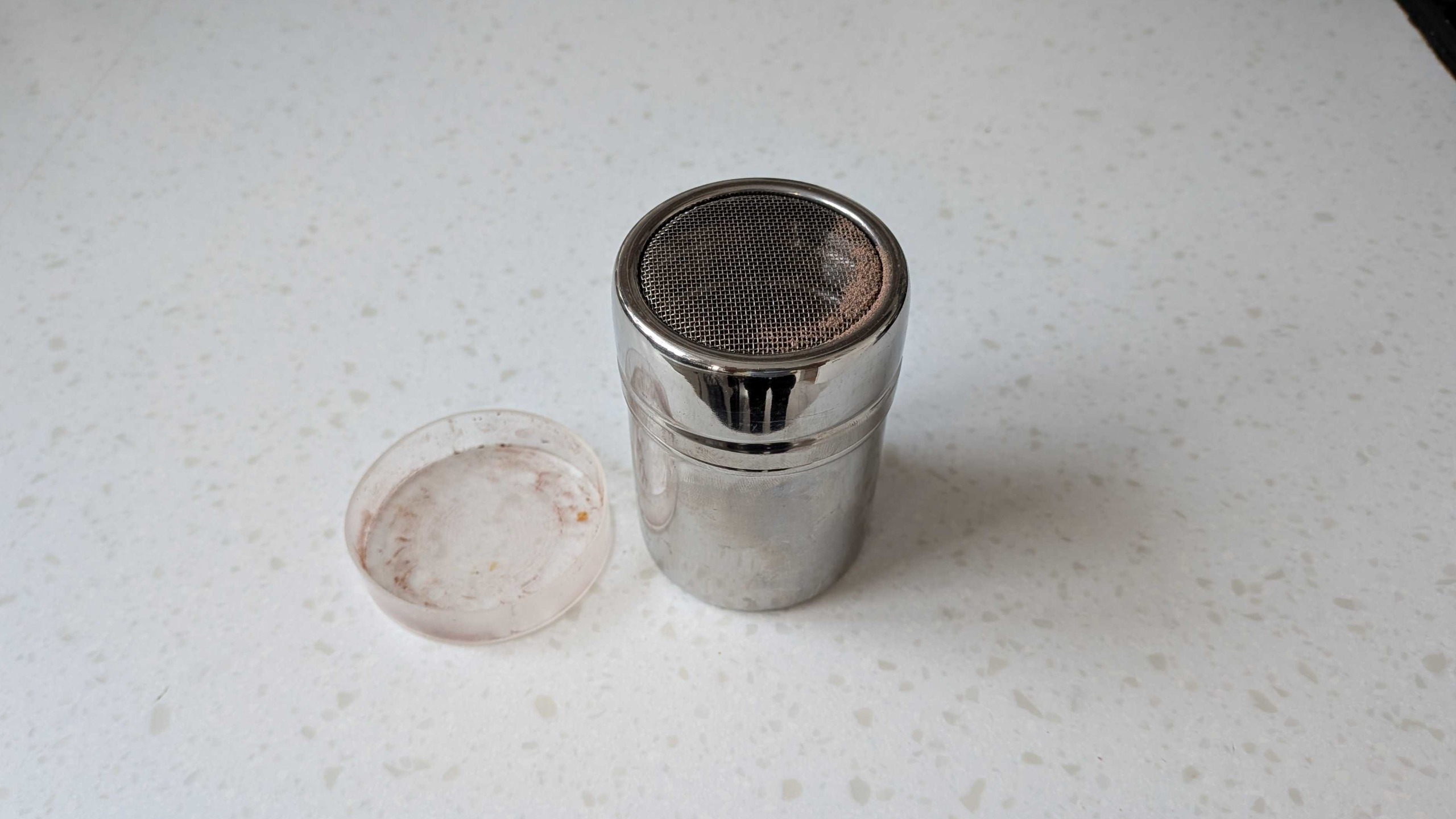 Shaker for coffee