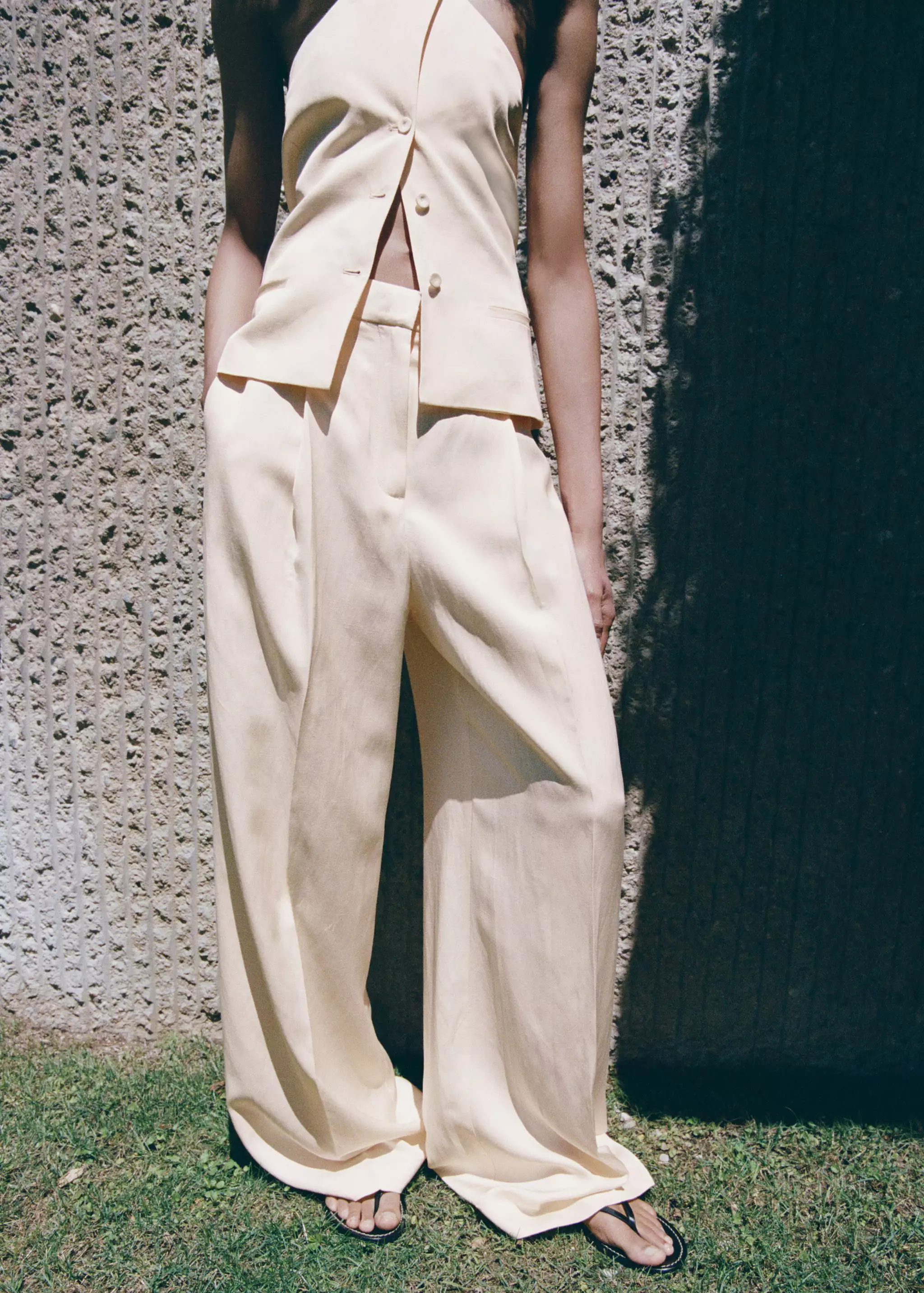 Straight Pleat Linen Trousers | Mango United Kingdom
