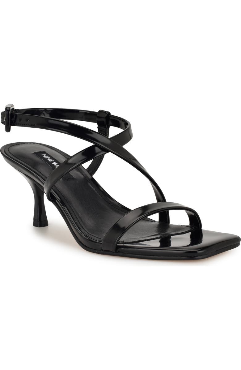 Hanni Sandal