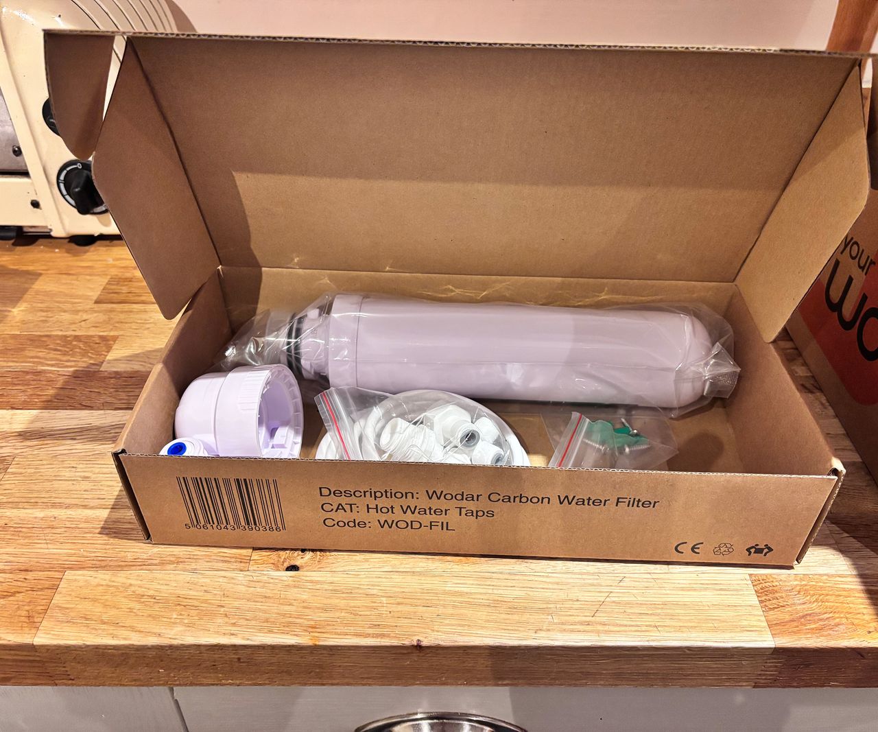 boiling water filter in box