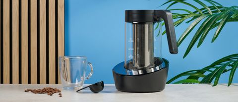 Photograph of the Instant Cold Brewer coffee machine