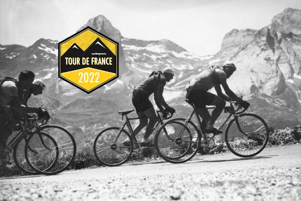 Riders on the Col d&#039;Aubisque in 1938 Tour de France