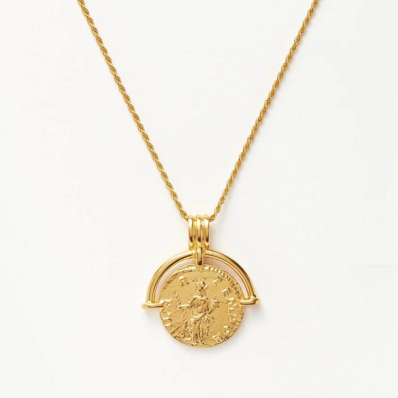 Gold coin pendant necklace cut out 
