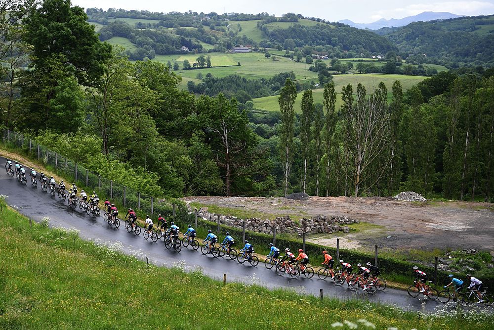 The peloton racing the opening stage at Criterium du Dauphine