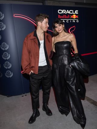  Shaun White and Nina Dobrev attend the F1 Grand Prix of Las Vegas at Las Vegas Strip Circuit on November 23, 2024 in Las Vegas, Nevada.