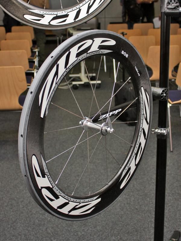 Zipp has revamped its popular 808 with the new Firecrest rim profile. According to Zipp, the new wheel is both faster in the wind tunnel and easier to handle in crosswinds than before. And interestingly enough, it's also faster than the company's own 1080 in most conditions.