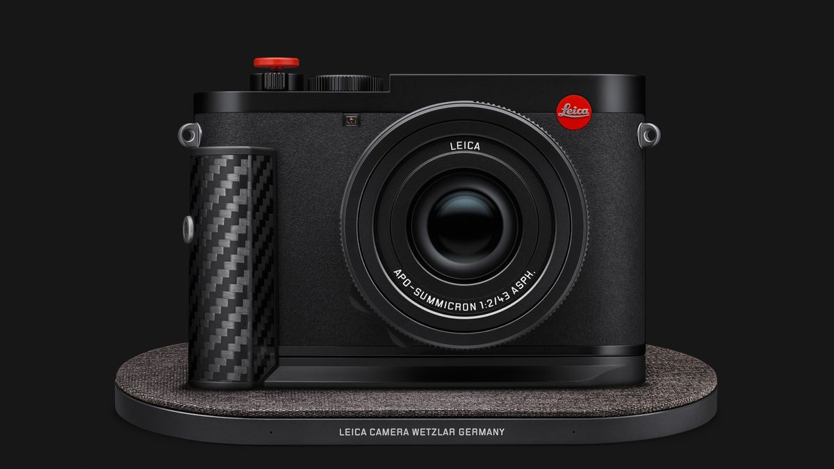 Leica Q3 43 F1 edition