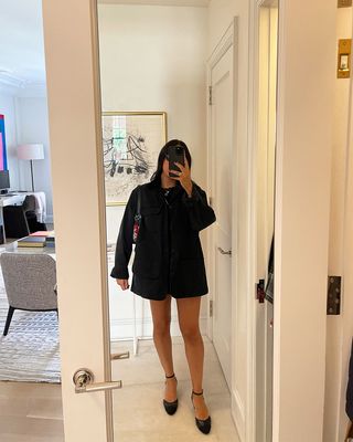 @nicoleakhtarzad outfit mirror selfie barn jacket